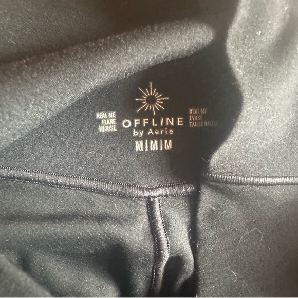 Aerie Real Me Flare High Waistee V Leggings - Picture 2 of 2